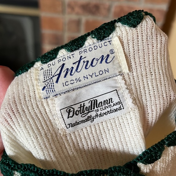 Vtg NEW Antron Dotty Mann of Cleveland Cream Cardigan Sweater - Picture 6 of 6